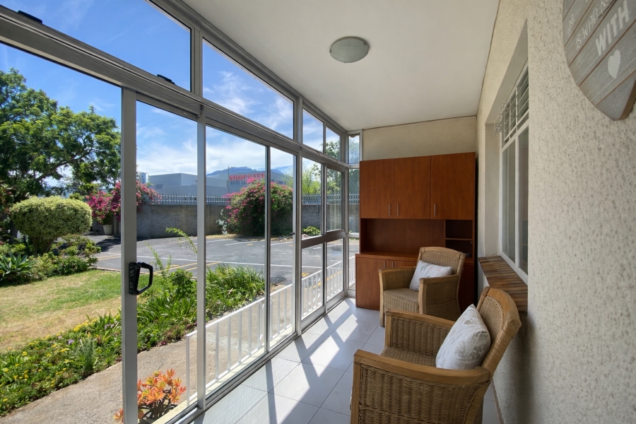 To Let 2 Bedroom Property for Rent in Audas Estate Western Cape